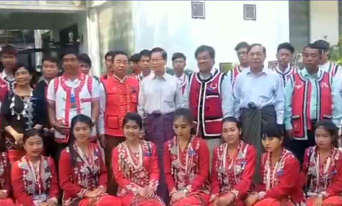 “အဘက အရင္တုန္းက စိတ္ဓာတ္အတိုင္းပဲ ဘာမွေျပာင္းလဲမသြားဘူး” ဗိုလ္ခ်ဳပ္ႀကီးေဟာင္း ခင္ညြန္႔ (႐ုပ္သံ)