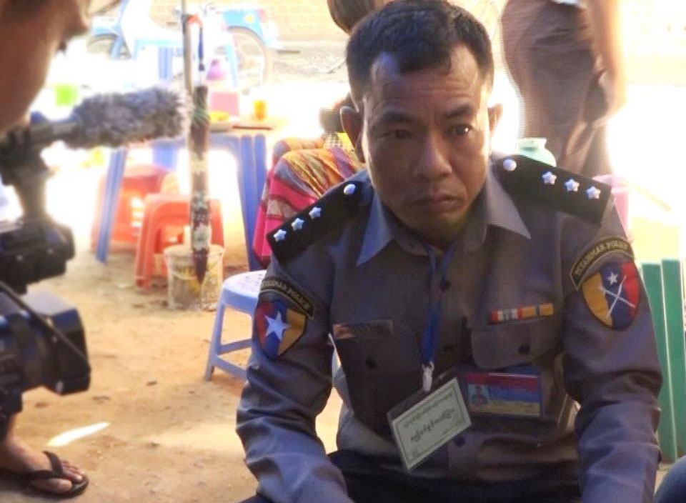 ဒုရဲမႉးေဟာင္း မိုးရန္ႏိုင္ ျပန္လြတ္ေျမာက္လာရန္ မိသားစုေမွ်ာ္လင့္