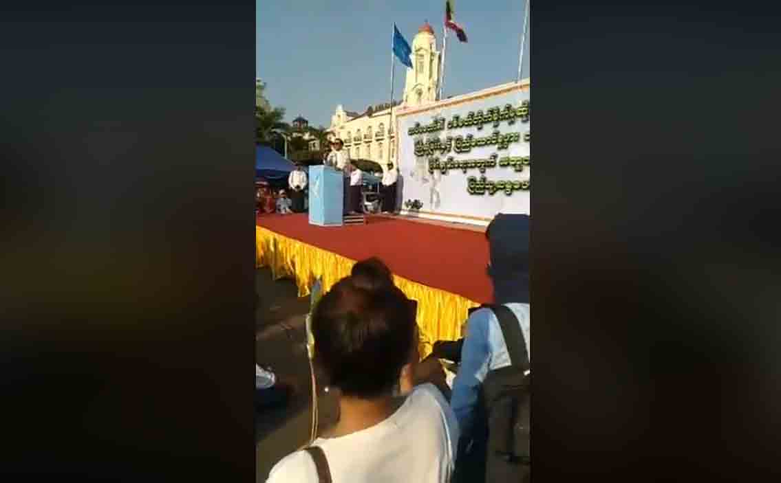 “ဘူးလက္ေတာ့မလႊတ္ေတာ့ဘူး၊ အဏုျမဴဗံုးသာ ႀကဲလုိက္ပါေတာ့”  ဦးလွေဆြ (႐ုပ္သံ)
