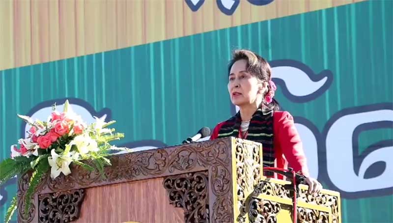 က်ဴရွင္​စနစ္​ပေပ်ာက္ေရး မိဘႏွင့္ဆရာ​မ်ားကူညီရန္ အတိုင္​ပင္​ခံပုဂိၢဳလ္​ တိုက္​တြန္​း