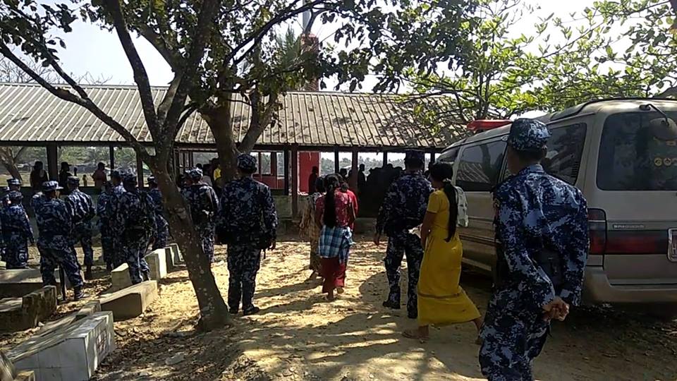 တုိက္ပြဲအတြင္း က်ဆုံးခဲ့သည့္ ဒုရဲအုပ္ စုိးေမာင္ေမာင္ စ်ာပနအခမ္းအနားက်င္းပ (႐ုပ္သံ)
