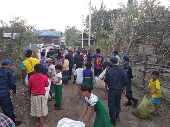 မင္းဘူး ထေနာင္းေက်းရြာ ပလတ္စတစ္ကင္းစင္ စံျပေက်းရြာျဖစ္ေရး ေဆာင္ရြက္ေန