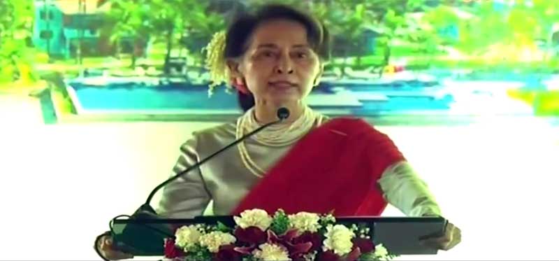 ႏိုင္ငံတကာကရခိုင္ေျမာက္ပိုင္းတင္းမာမႈကိုသာ အျမင္က်ဥ္းေျမာင္းစြာ အာ႐ံုစိုက္ေနဟု ေဒၚေအာင္ဆန္းစုၾကည္ ေ၀ဖန္
