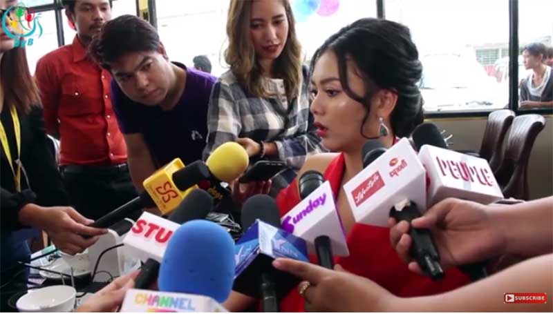 ရင္ခုန္သံကေတာ့ ၿငိမ္ေနဆဲပဲ - ေရႊမႈန္ရတီ
