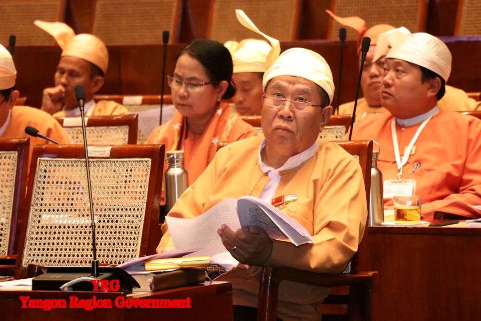 ပလတ္စတစ္သံုးစြဲမႈ ေလွ်ာ့ခ်ရန္ ရန္ကုန္တြင္ အမိႈက္ပံုးမ်ားအေရာင္ခြဲခ်ထားမည္