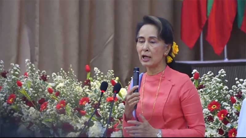 ျပည္သူႏွင့္ မ်ားမ်ားထိေတြ႔ရန္ စစ္ကုိင္းတုိင္းအစုိးရကုိ အတုိင္ပင္ခံ ေျပာ