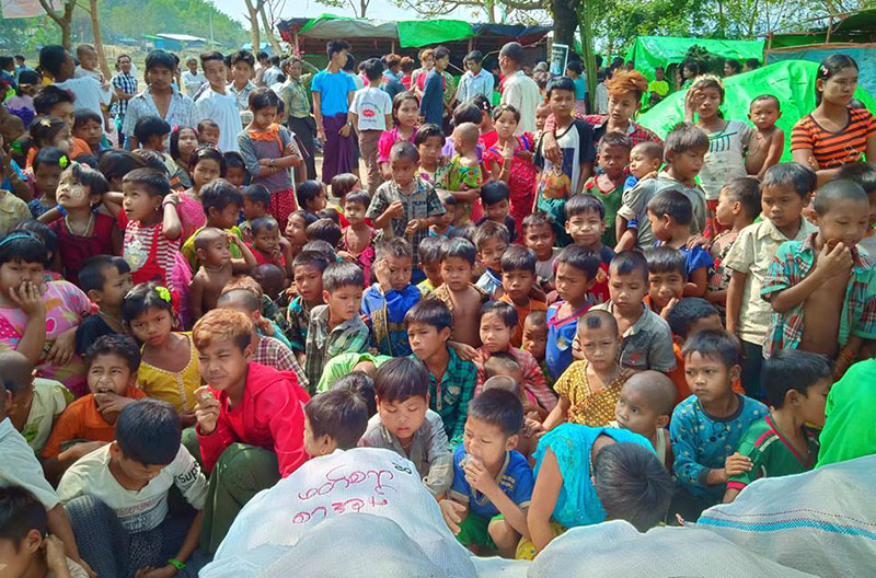 အထက္ျမတ္လွဲရြာတြင္ စစ္ေရွာင္အပါအဝင္ လူ ၂၀၀၀ ေက်ာ္ ရိကၡာျပတ္လပ္