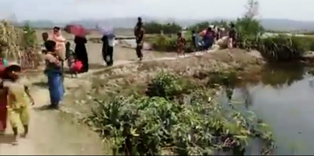 ဘူးသီးေတာင္တြင္ လက္နက္ႀကီးမ်ားျဖင့္ ပစ္ခတ္ေနသျဖင့္ ရြာ ၆ ရြာမွ ေဒသခံမ်ား ထြက္ေျပး (႐ုပ္သံ)