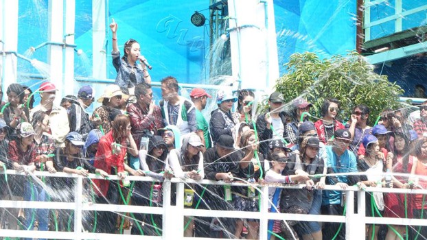 သႀကၤန္ကာလ သီခ်င္းအသံုးျပဳေဖ်ာ္ေျဖျခင္း မူပုိင္ေၾကးသတ္မွတ္ခ်က္ ထုတ္ျပန္