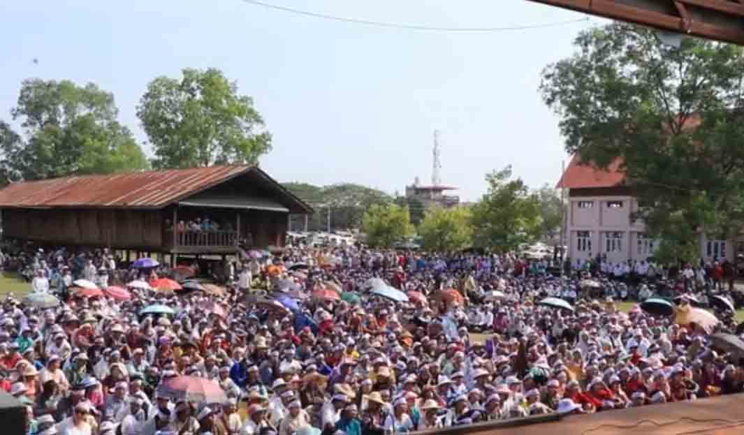 ျမစ္ဆံုစီမံကိန္း အၿပီးရပ္တန္႔ေရး  ၀ုိင္းေမာ္ၿမိဳ႕နယ္တြင္ ဆႏၵထုတ္ေဖာ္