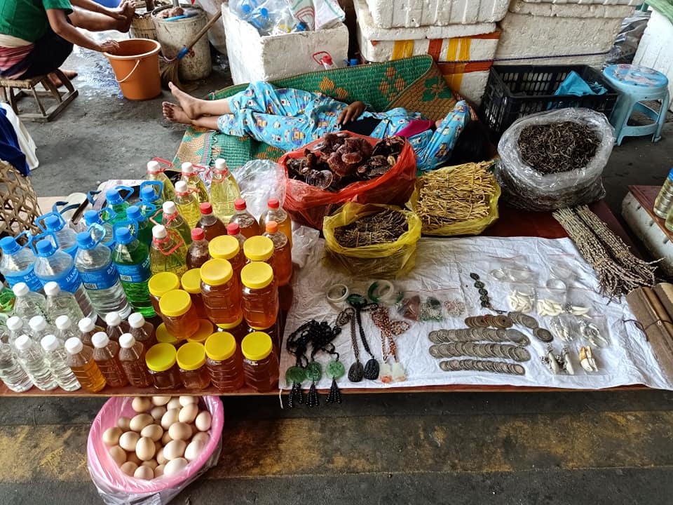 မိုင္းလားအထူး ေဒသ ၄ ရွိ  မိုင္းလားၿမဳိ႕မေစ်း (ဓာတ္ပံု)