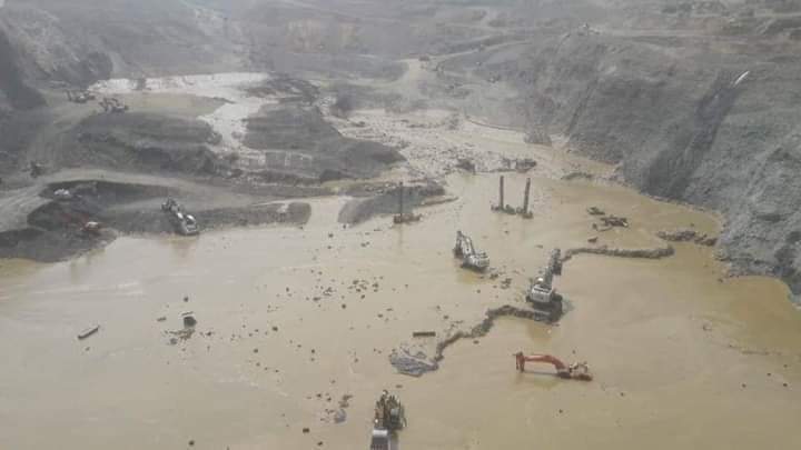 ဖားကန္႔တြင္ ႏြံကန္က်ဳိးေပါက္ ကုမၸဏီ၀န္ထမ္း ၅၄ ဦး ေပ်ာက္ဆံုးေန