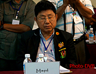 နိုင္ငံေရးေဆြးေနြးရန္ ေကအိုင္အို၏ ေတာင္းဆုိခ်က္ အစိုးရလိုက္ေလ်ာ