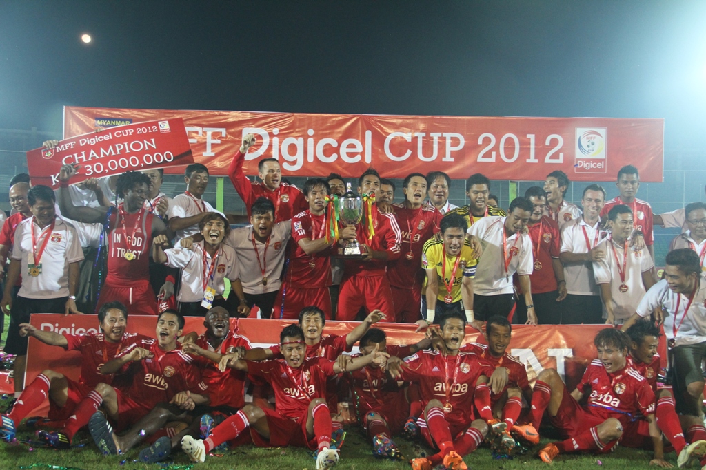 ဧရာ၀တီအသင္း MFF Digicel Cup 2012 ခ်န္ပီဆုရ႐ွိ (ဓာတ္ပုံ)