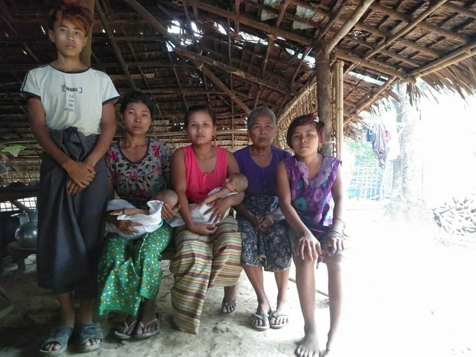 ေက်ာက္တန္းရြာသားမ်ား အျပင္မထြက္ရဲေတာ့သျဖင့္ စားနပ္ရိကၡာ အခက္အခဲႀကံဳေတြ႔