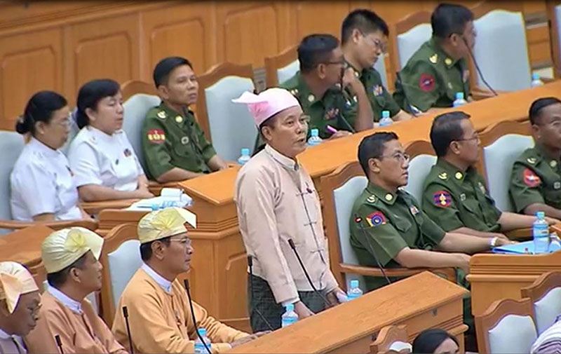 အဂတိတုိက္ဖ်က္ေရး လက္ခုပ္သံရ႐ုံမလုပ္ဘဲ အျမစ္ျဖတ္ေခ်မႈန္းသင့္ဟု လႊတ္ေတာ္ကုိယ္စားလွယ္ ေျပာ