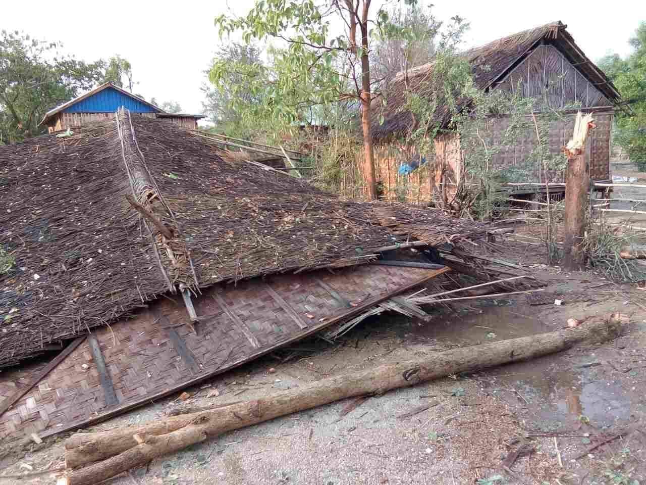 ဆိပ္​ျဖဴၿမိဳ႕နယ္​တြင္​ ​ေလျပင္​းတိုက္ မိုးႀကိဳးပစ္​သျဖင့္ လူ ၁​​ ဦး​ေသ၊ ၁ ဦးဒဏ္ရာရ