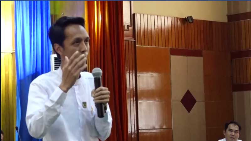 ေက်ာင္းသားမ်ားမညီညႊတ္၍ သမဂၢ အေဆာက္အဦ ျဖစ္မလာဟု ဆရာမ်ားသမဂၢ
