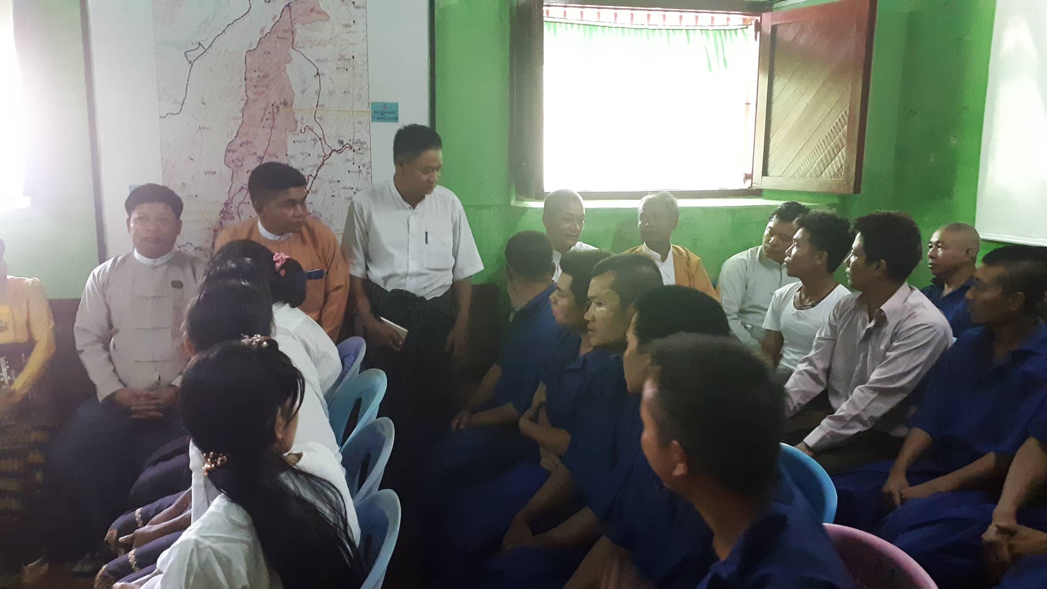 စစ္ကုိင္းတိုင္းလႊတ္ေတာ္ဥကၠ႒ကုိ ကသာအက်ဥ္းသားမ်ား အခ်က္ ၆ ခ်က္ ေတာင္းဆုိ