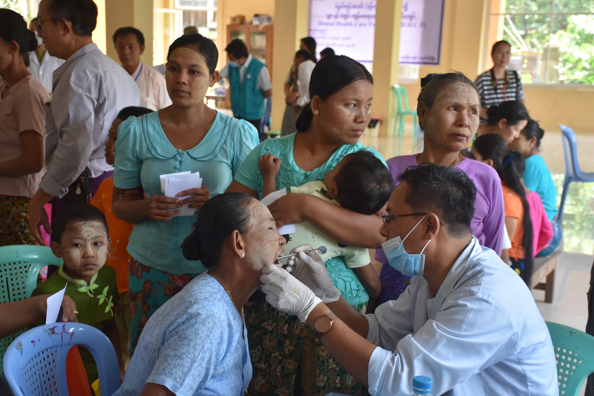 ပဲႏြယ္ကုန္းတြင္ သြားႏွင့္ခံတြင္း လူနာ ၅၆၀ ေက်ာ္ကို အခမဲ့ကုသေပး