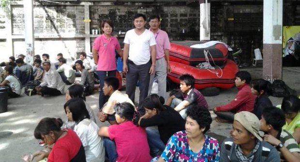 တရားမ၀င္ ျမန္မာနုိင္ငံသား ၆၀ ေက်ာ္ ထိုင္းနိုင္ငံတြင္ ဖမ္းဆီးခံရ