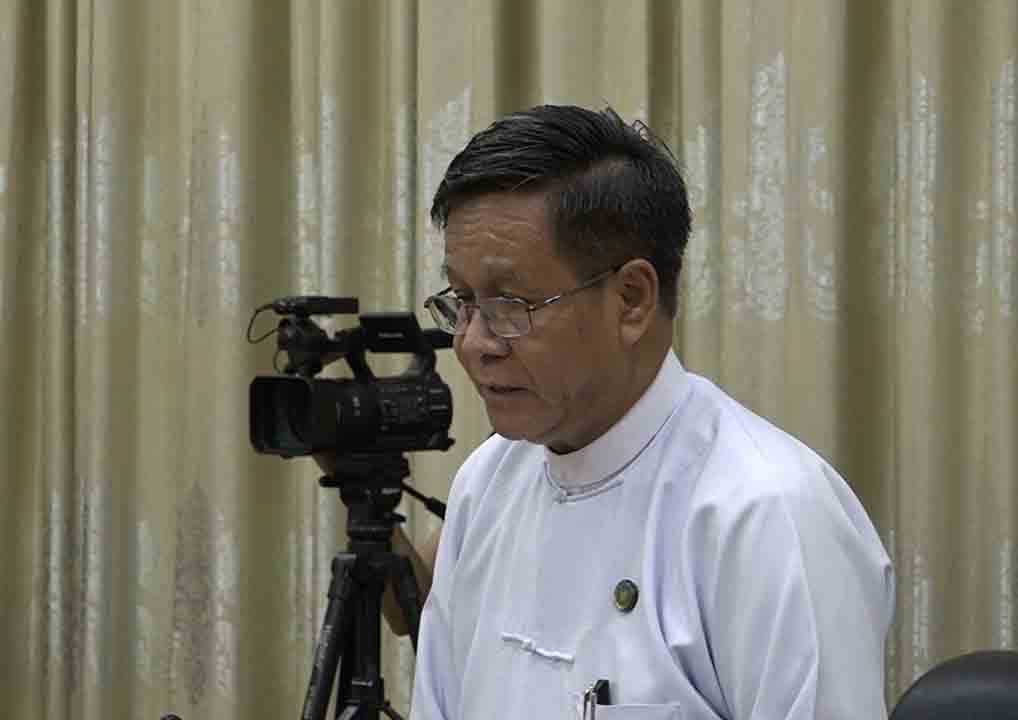 တ႐ုတ္ႏိုိင္ငံကို ျမန္မာဆန္ တန္ခ်ိန္ ၁ သိန္း အျမန္ဆံုးတင္ပို႔ရန္ လိုအပ္ေန