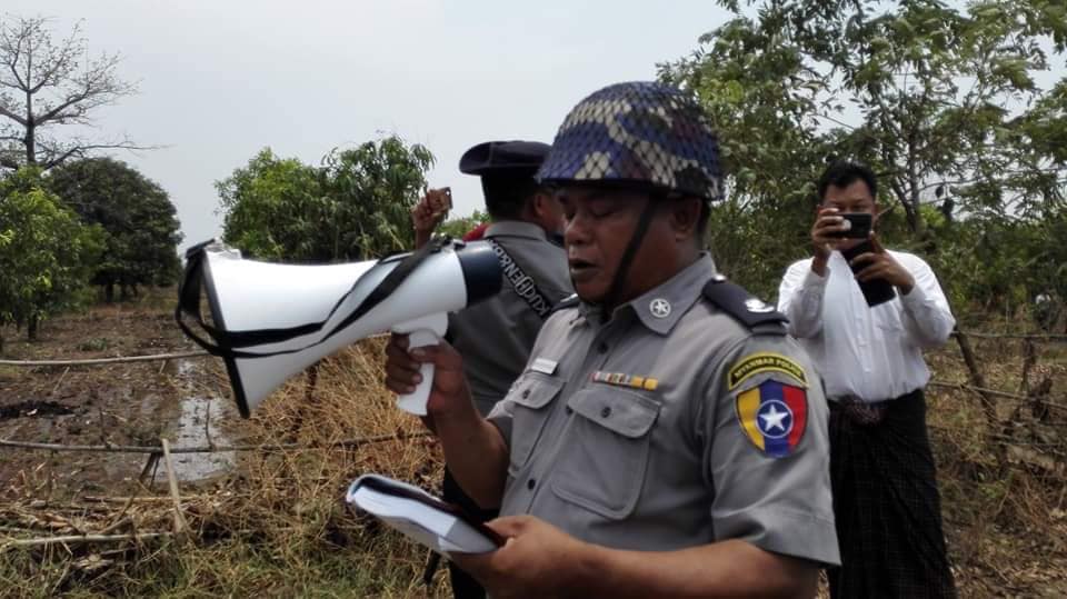 ရဲမႉး ၁ ဦး ပါးစပ္ကို ေသနတ္ျဖင့္ ေတ့ပစ္ၿပီး ေသဆံုး