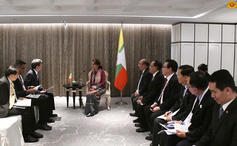 ေဒၚေအာင္ဆန္းစုၾကည္ အာရွဖြံ႔ၿဖိဳးေရးဘဏ္ဥကၠ႒ႏွင့္ ျမန္မာ့ေက်းလက္ေဒသဖြံ႔ၿဖိဳးေရး ေဆြးေႏြး
