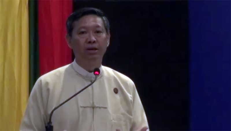 ICT ခန္းဟု အမည္တတ္ထားေပမယ့္ ကြန္ပ်ဴတာမရွိဟု ပညာေရး၀န္ႀကီးေျပာ