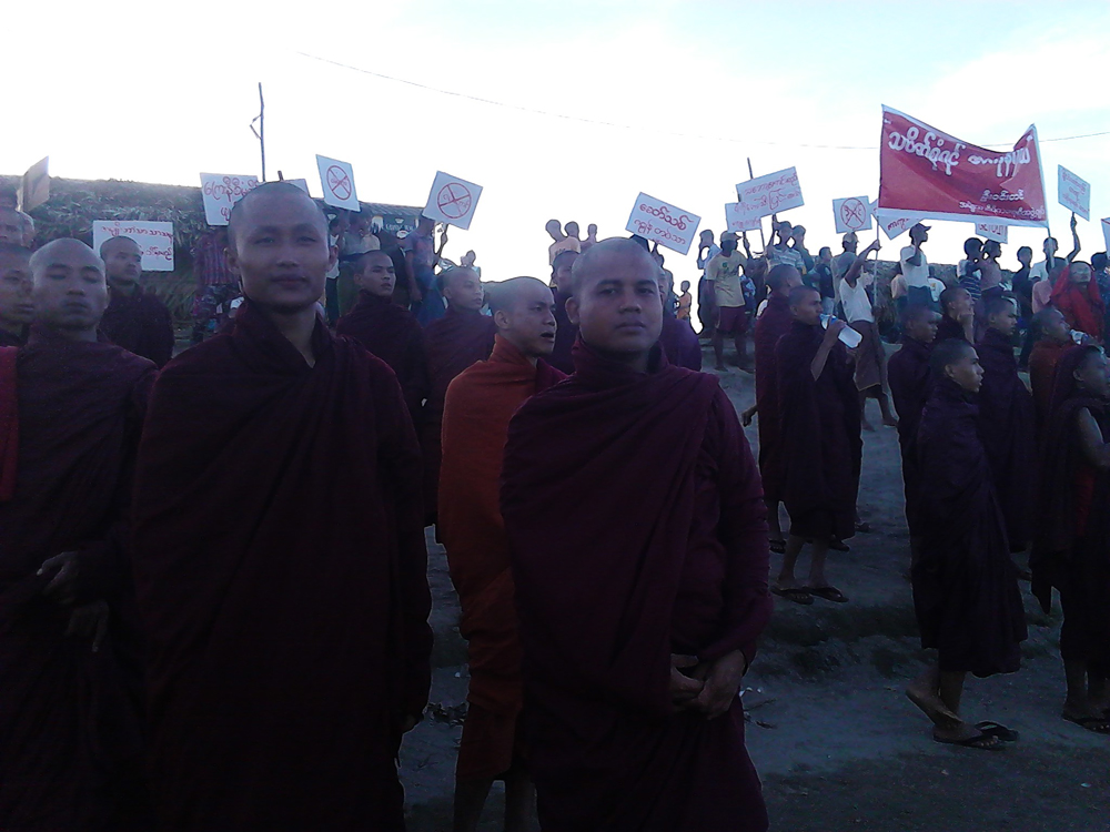 လက္ပန္းေတာင္းေတာင္ဘက္သြားမည့္ သံဃာမ်ားကို အာဏာပိုင္မ်ား တားျမစ္