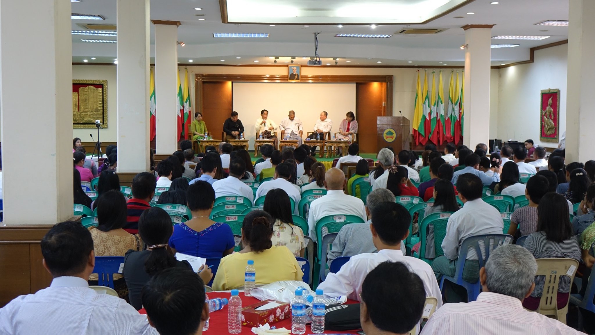 ျမန္မာအိမ္ရာစီမံကိန္း ဖြံ႔ၿဖိဳးတုိးတက္ေရး ေဆြးေႏြးပြဲ က်င္းပ
