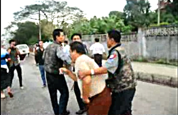 သံဃာမ်ားအေပၚအၾကမ္းဖက္မႈ ကန့္ကြက္ဆနၵျပသူ ၂ ဦး ဖမ္းဆီးခံရ