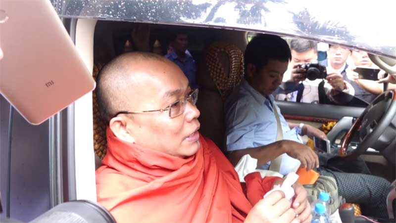 အင္းစိန္ရြာမဆရာေတာ္ က်န္းမာေရးေၾကာင့္  ၾသဝါဒေပးပြဲ မႂကြေရာက္ႏိုင္ 