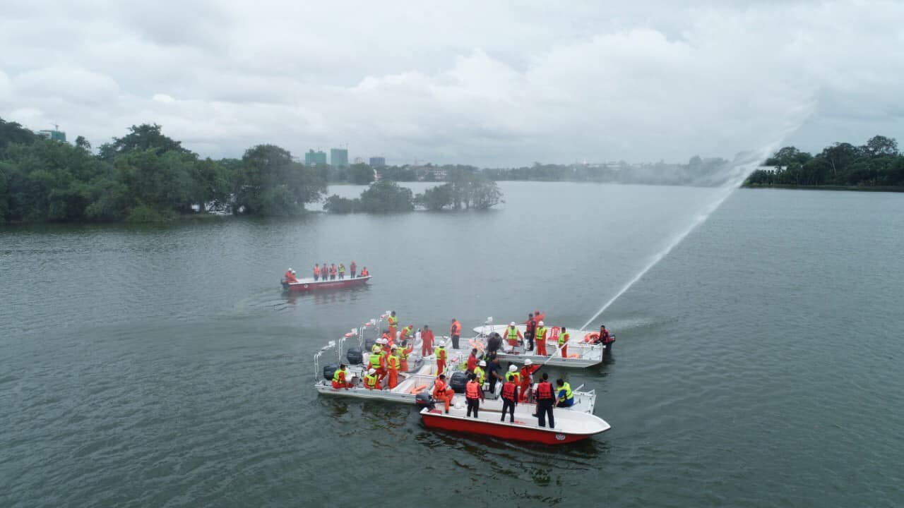 ေရေဘးကယ္ဆယ္ေရးအတြက္ အေမရိကန္ထုတ္စက္ေလွမ်ားျဖင့္ စမ္းသပ္ေလ့က်င့္ 