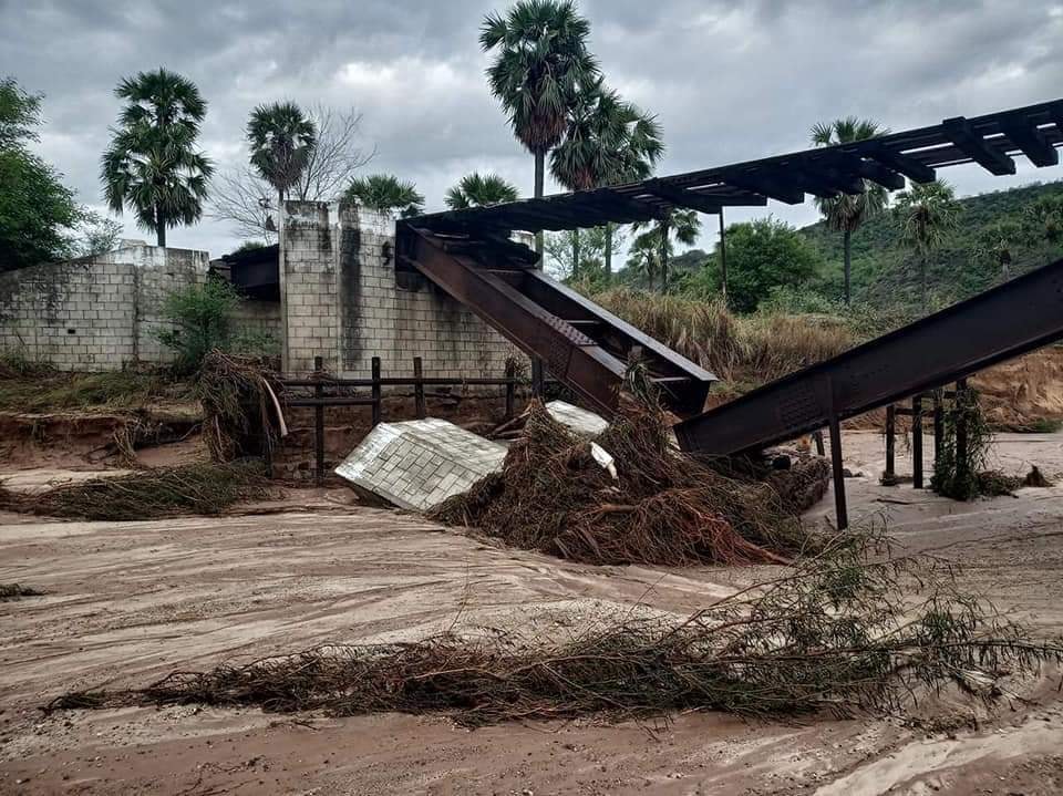 ပုဂံ-ရန်ကုန် မီးရထားလမ်း ချောင်းရေတိုက်စားခံရသဖြင့် ယာယီပိတ်ထားရ
