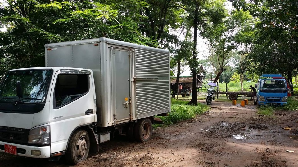 ညောင်လေးပင်တွင် တရားမဝင်လိုင်စင်မဲ့ယာဉ် ၄ စီး ပိုင်ရှင်မဲ့ ဖမ်းဆီးရမိ