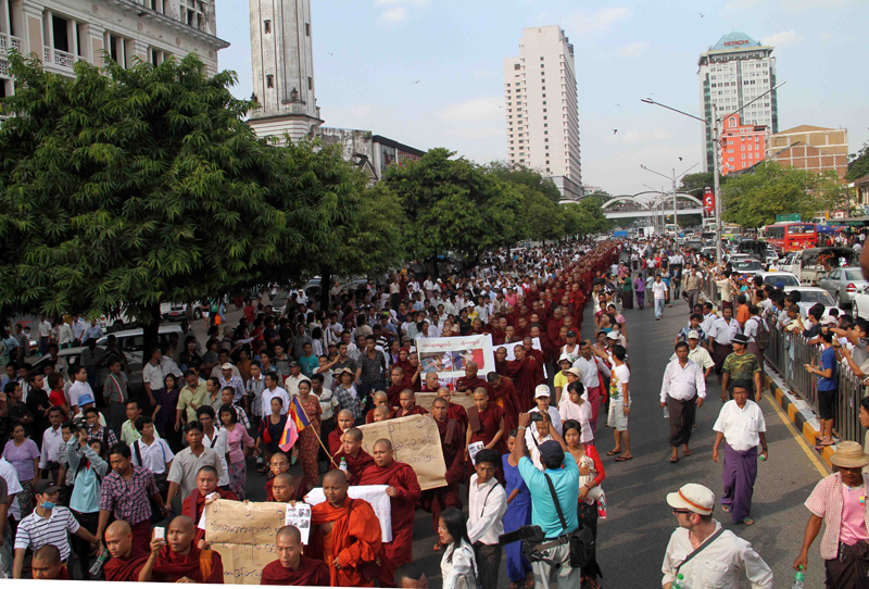 ရန္ကုန္သံဃာေတာ္မ်ားဆနၵထုတ္ေဖာ္(ဓာတ္ပံု)