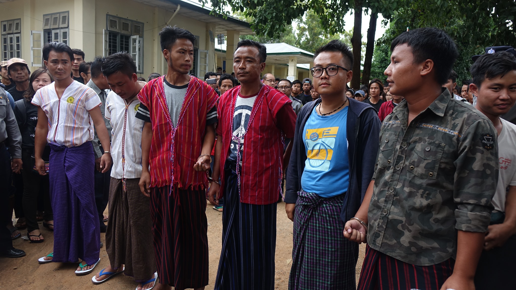 ကရင်နီလူငယ် ၆ ဦးကို နိုင်လွတ်လုံ ဥပဒေဖြင့် စွဲချက်တင်