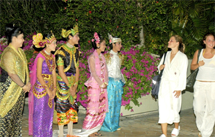 ျမန္မာ့ခရီးသြားလုပ္ငန္း အ႐ွိန္ရလာ