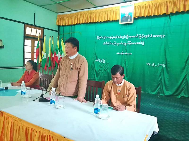 သုသာန်မြေ ကျူးကျော် အိမ်ထောင်စု ၂၂ စု ကို အိမ်ဝိုင်းမြေကွက်များ လှူဒါန်း