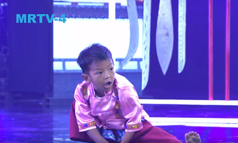 Myanmar’s Got Talent ရဲ့အသက်အငယ်ဆုံးချန်ပီယံ အန္တရာယ်ကြားက ဓားသိုင်းသမားလေး (ရုပ်သံ)