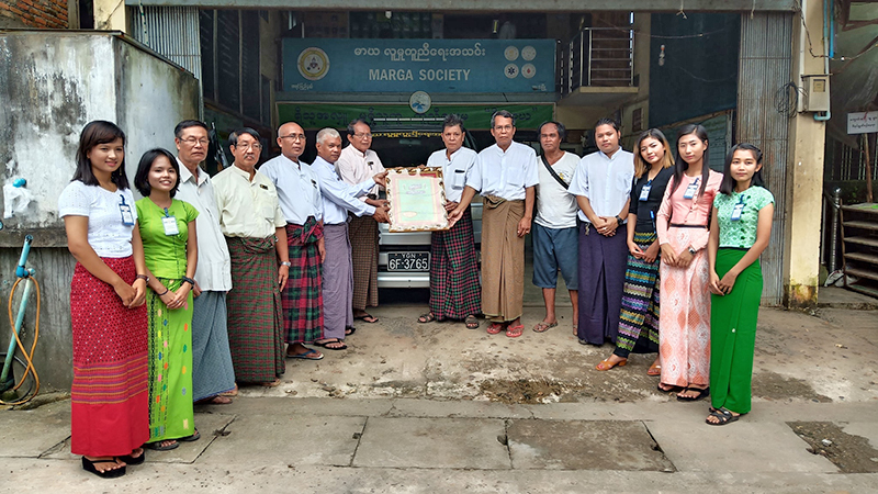 ဘားအံ မာဃလူမှုကူညီရေးအသင်းအတွက် အရေးပေါ် ကယ်ဆယ်ရေးယာဉ်  ၂ စီး လှူဒါန်း