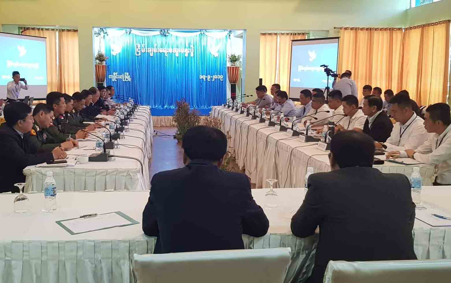ငြိမ်းချမ်းရေးဆွေးနွေးပွဲ၌ သဘောတူညီချက် ၇ ချက်ရသော်လည်း မြေပြင်တိုက်ပွဲရပ်အောင် မလုပ်နိုင်သေး 