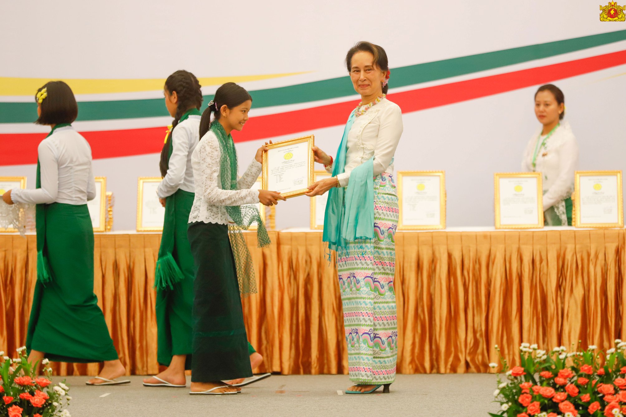ယောကျ်ားလေးများ မိန်းကလေးများလောက် ကျောင်းမှာ မထူးချွန်တာ စိုးရိမ်စရာဖြစ်လာဟု အတိုင်ပင်ခံပုဂ္ဂိုလ် ပြော  