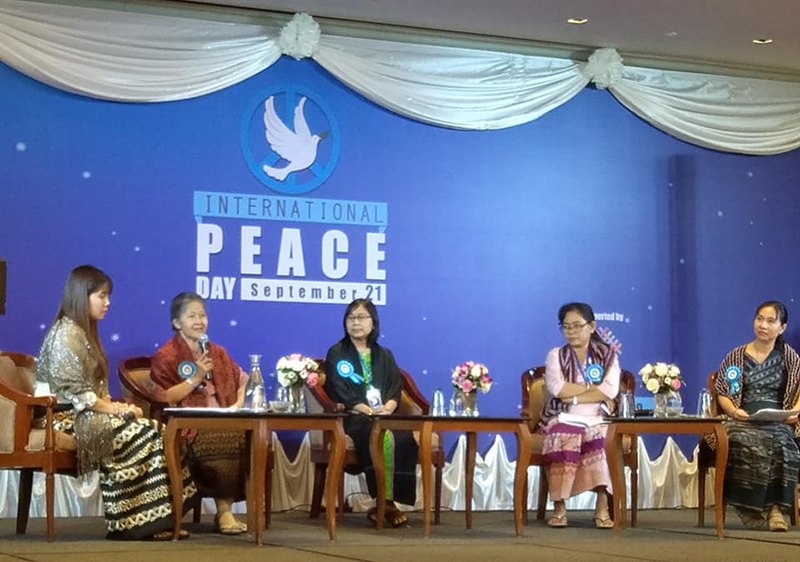ငြိမ်းချမ်းရေးနေ့အထိမ်းအမှတ် စကားဝိုင်း ဆွေးနွေးပွဲများ ကျင်းပ (ဓာတ်ပုံ)