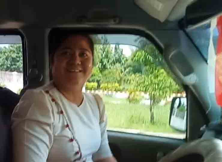 ဗစ်တိုးရီးယားဖခင်နှင့်ရှေ့နေအပါအဝင် ၆ ဦးကို ကျောင်းကြီးကြပ်ရေးမှူးက အမှုဖွင့်