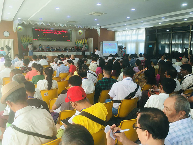 ၈ ကြိမ်မြောက် အောင်ဘာလေ သိန်းတသောင်းခွဲဆုကို  ဓ-၃၄၁၆၁၁ နံပါတ်ဆွတ်ခူးရရှိ