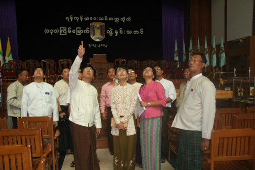 လက္ေ႐ြးစင္မ်ား ေမြးထုတ္ေပးသည့္ ရန္ကုန္တကၠသိုလ္ ျဖစ္ေစလိုဟုဆုိ