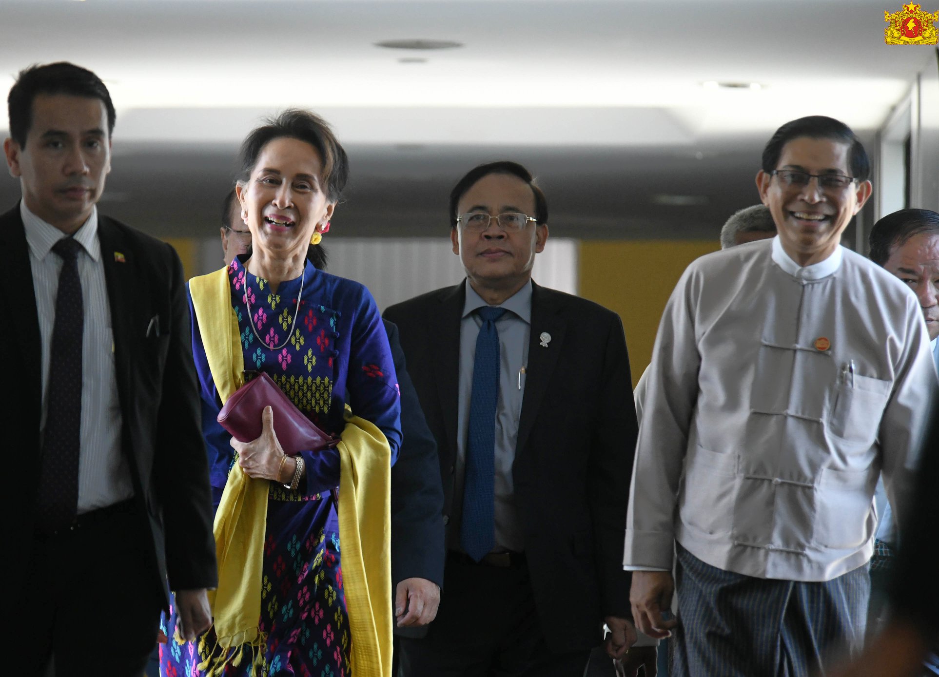 နိုင်ငံတော်၏အတိုင်ပင်ခံပုဂ္ဂိုလ် ထိုင်းခရီးစဉ်အဆုံးသတ် နေပြည်တော်ပြန်ရောက်  (ဓာတ်ပုံ) 