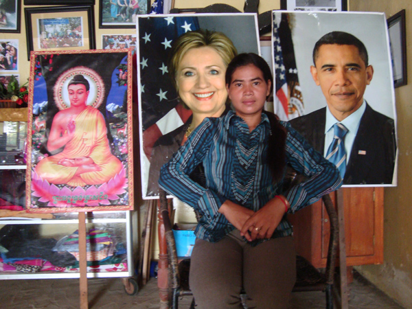 ကေမၻာဒီးယားက အာဂအမ်ဳိးသမီး တပ္ဘန္နီး